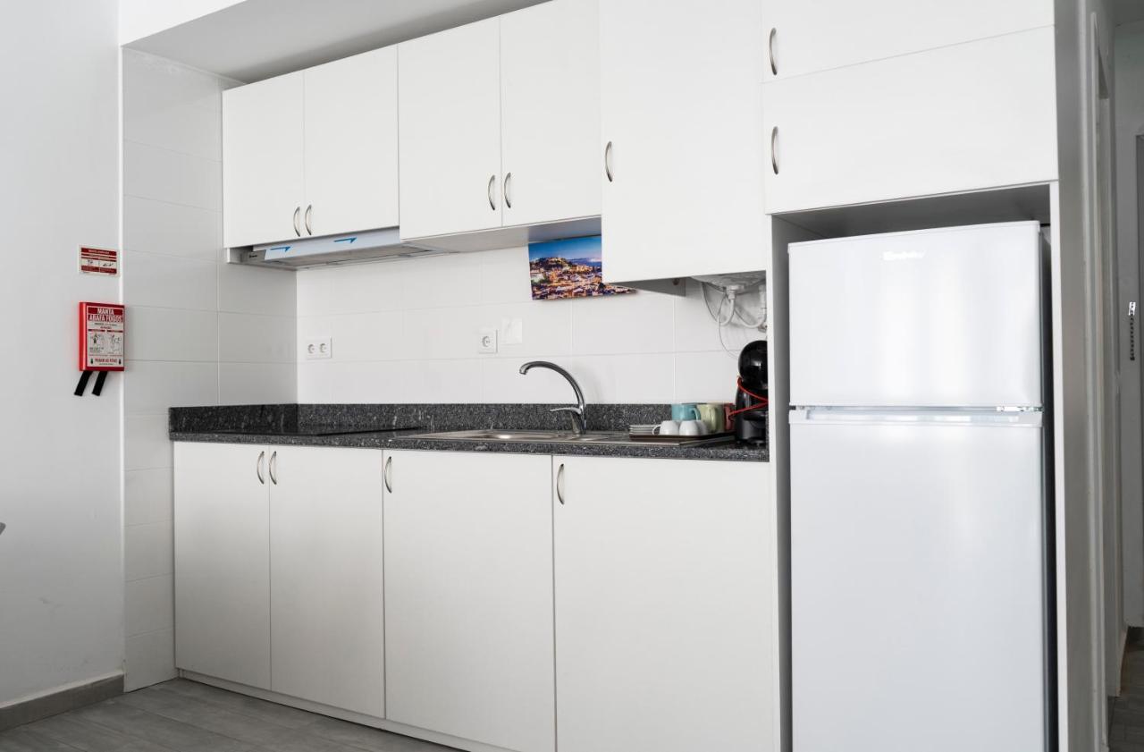 Almada Downtown 202 Apartment Порто Екстериор снимка